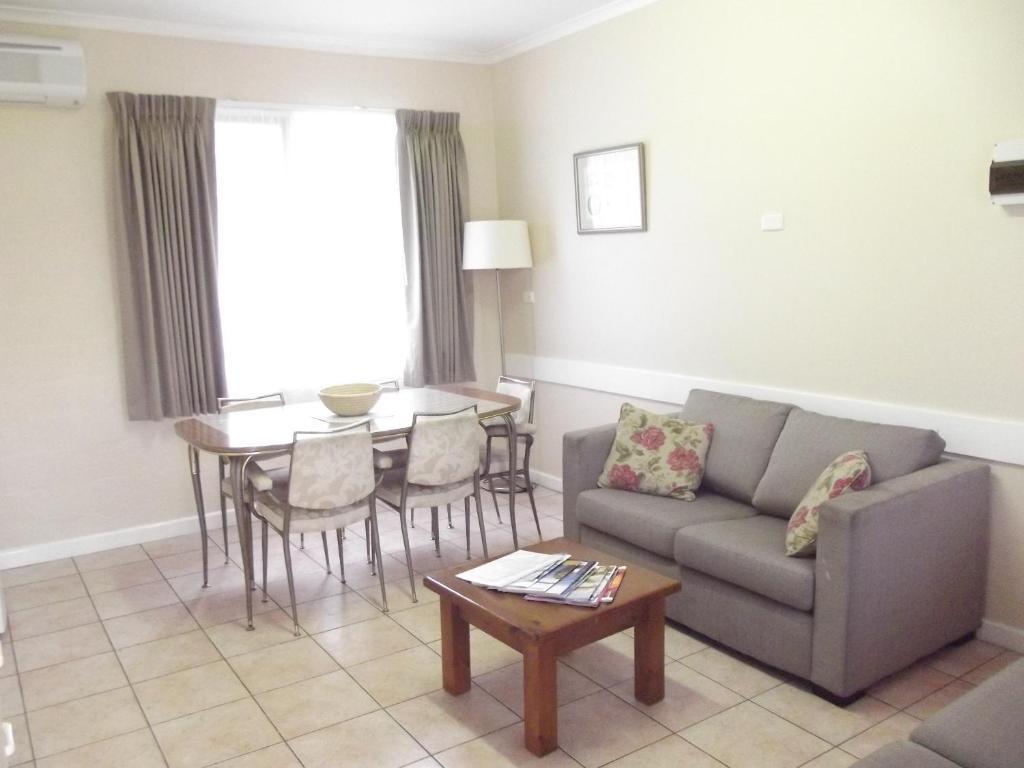 Lakes Entrance Holiday Units Buitenkant foto