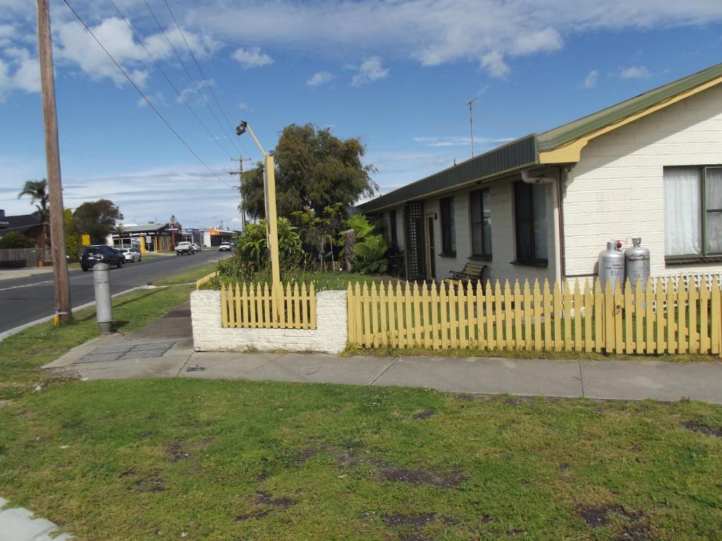 Lakes Entrance Holiday Units Buitenkant foto