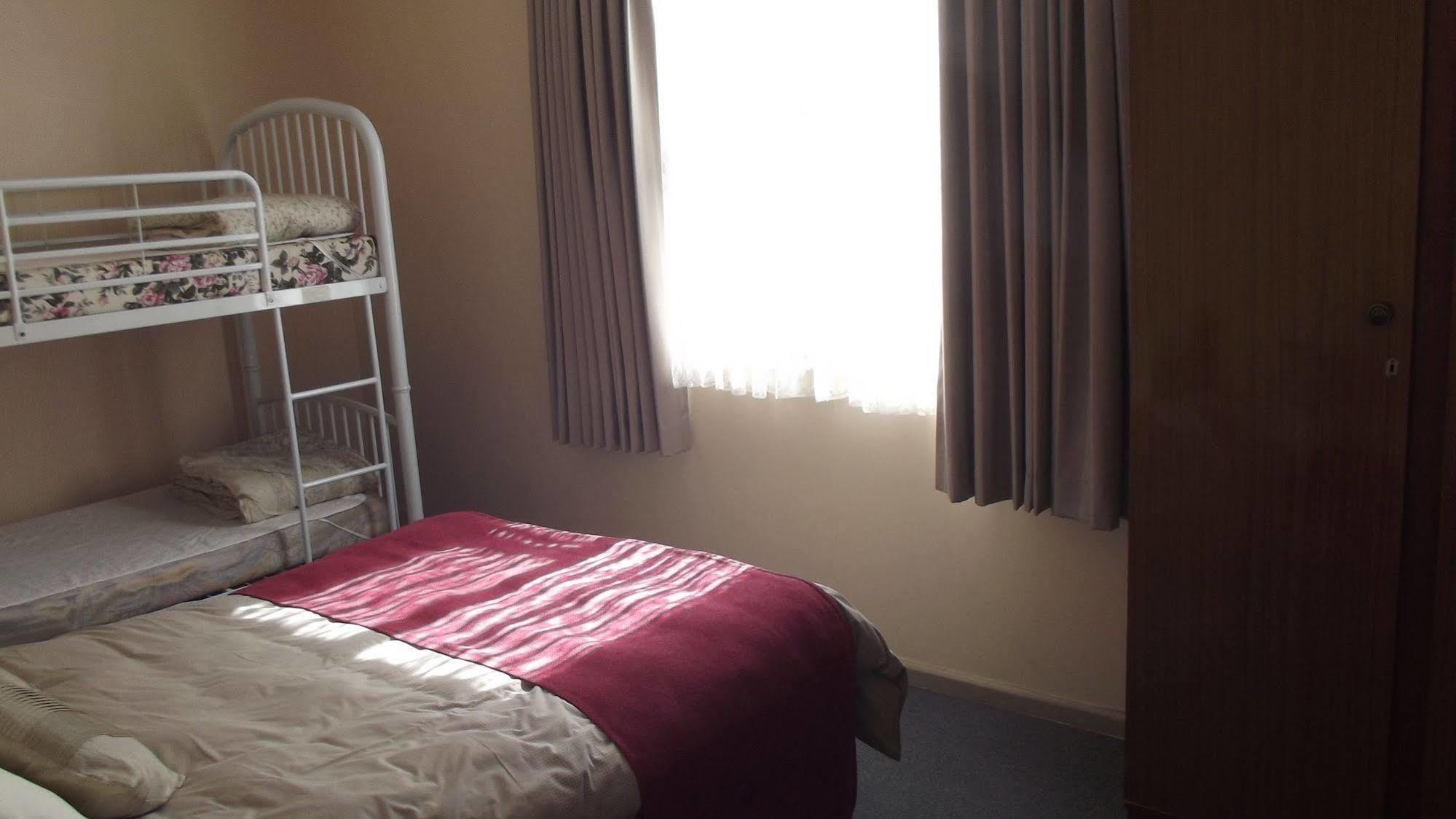 Lakes Entrance Holiday Units Buitenkant foto