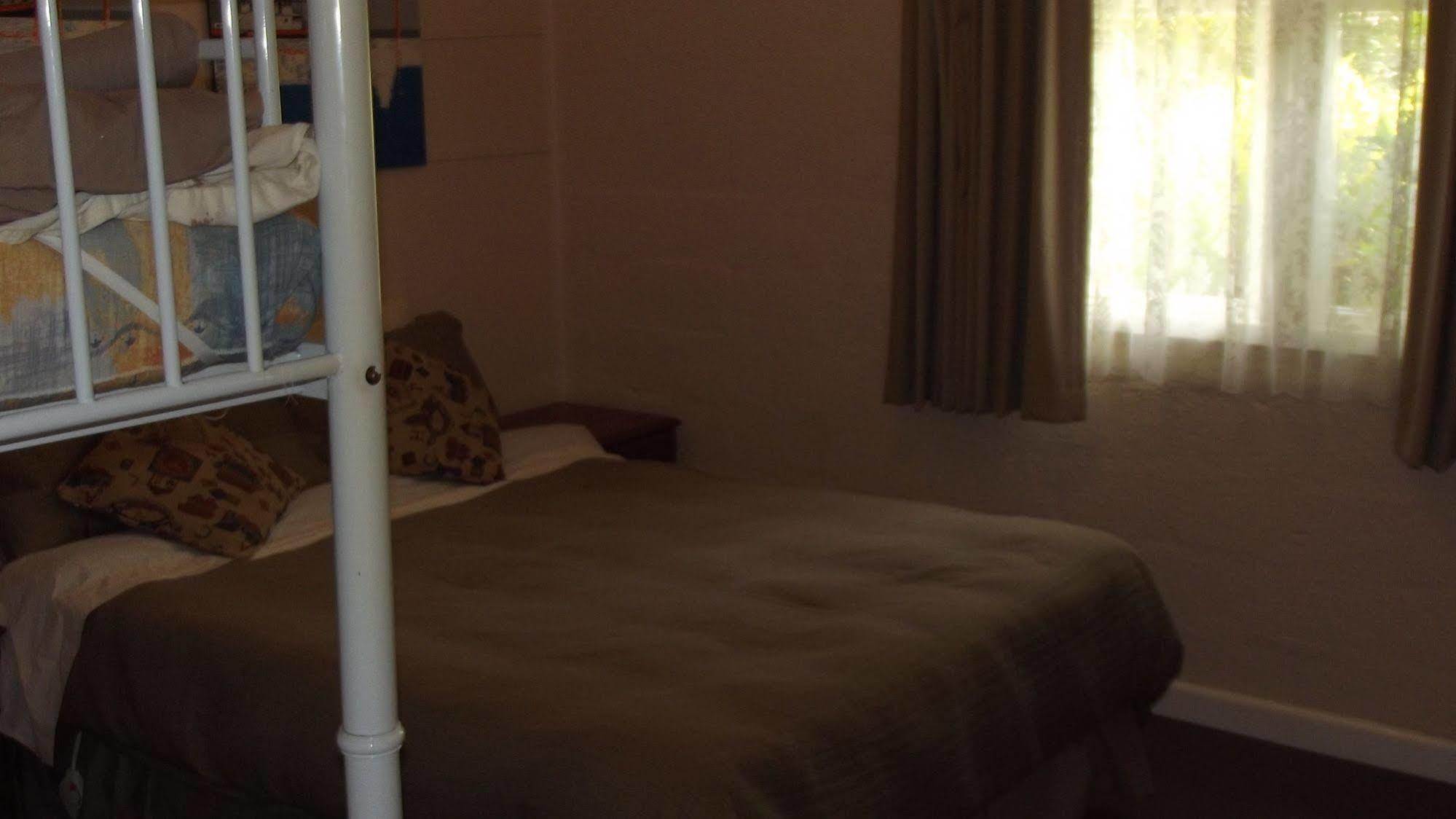 Lakes Entrance Holiday Units Buitenkant foto