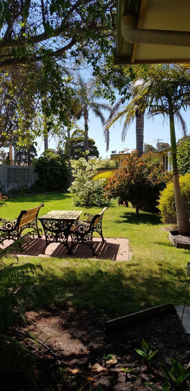 Lakes Entrance Holiday Units Buitenkant foto